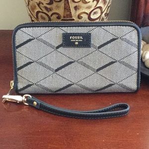 Fossil Wallet